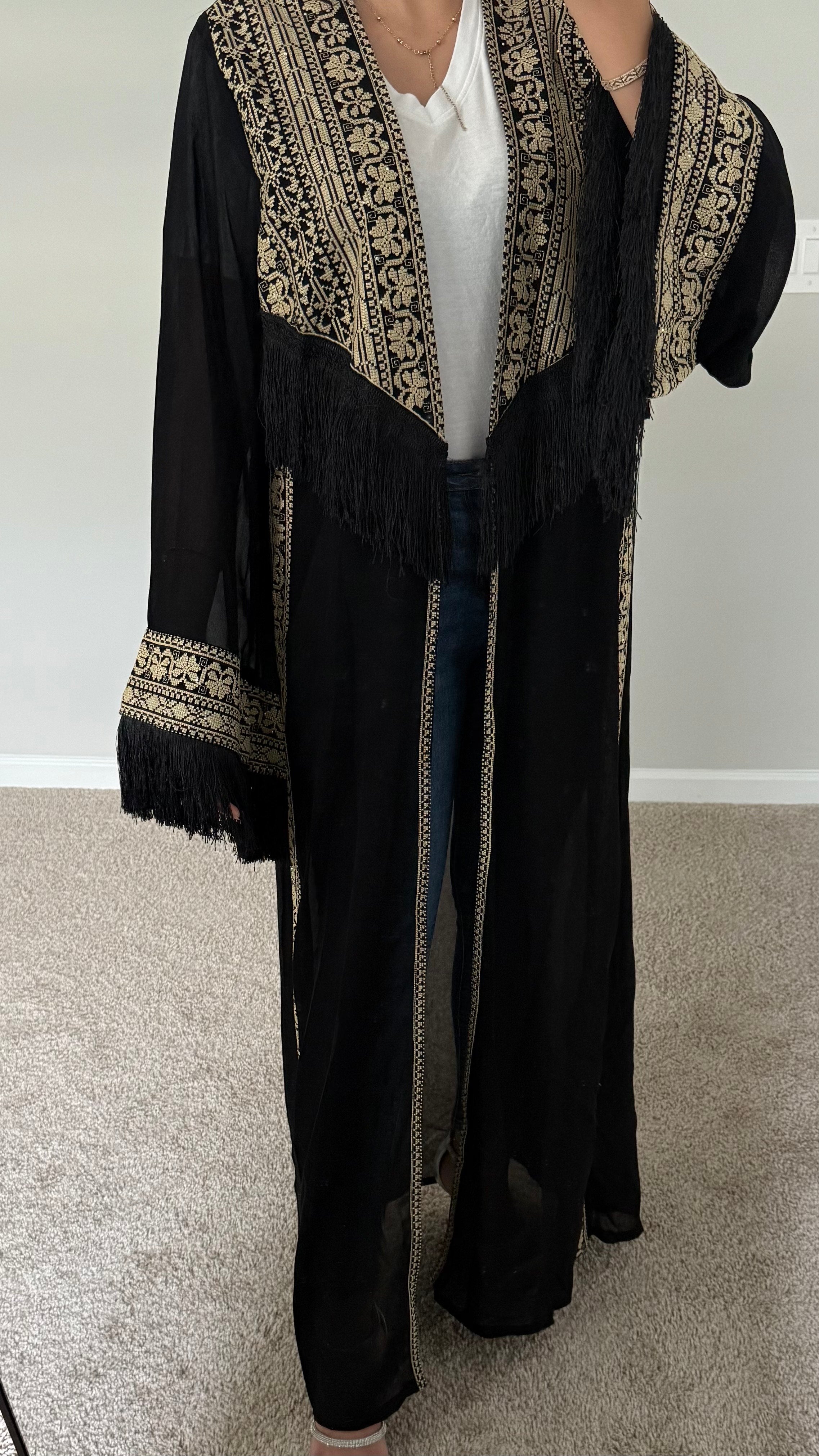 Luxe Black Abaya– Beige Embroidered with Belt